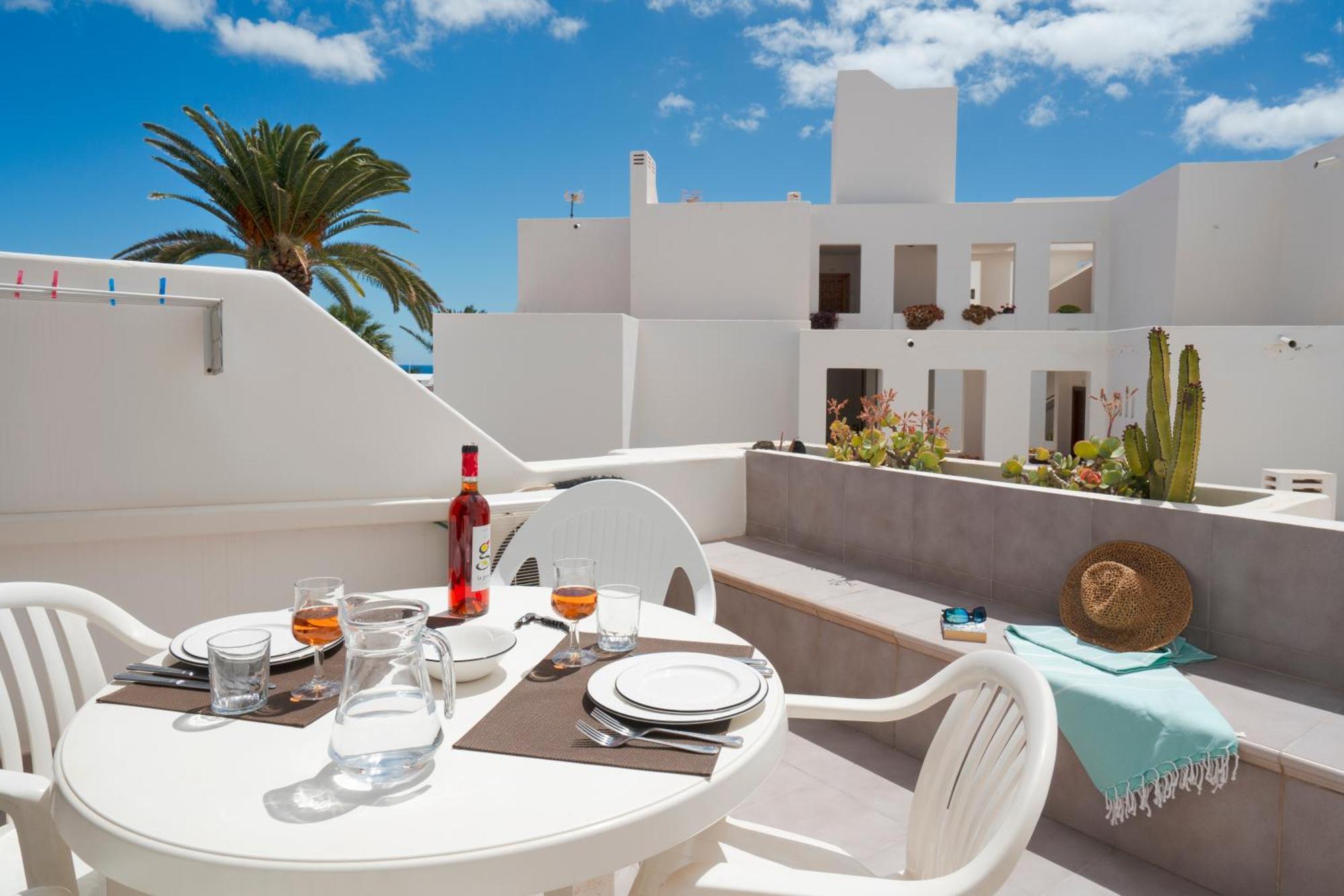 Apartamento Lanzahost Casa Del Sol 1 Costa Teguise Exterior foto
